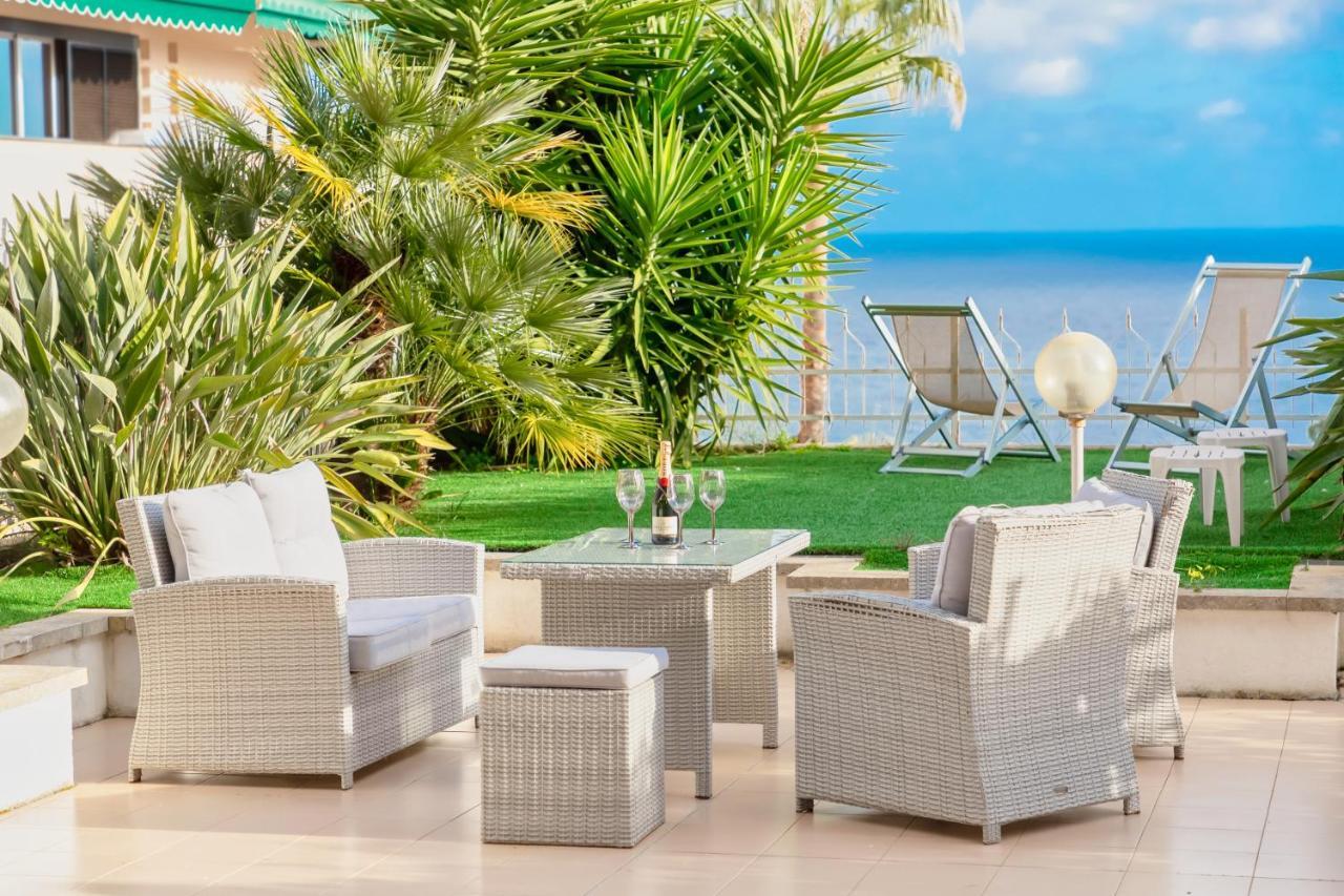산레모 I Giardini Del Sole Con Piscina By Wonderful Italy 아파트 외부 사진